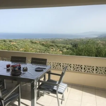 Holiday home Kyparissia De Wandelboom Vrises (Kiparissia)