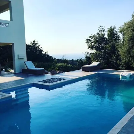 Kyparissia De Wandelboom
