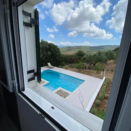 Kyparissia De Wandelboom *