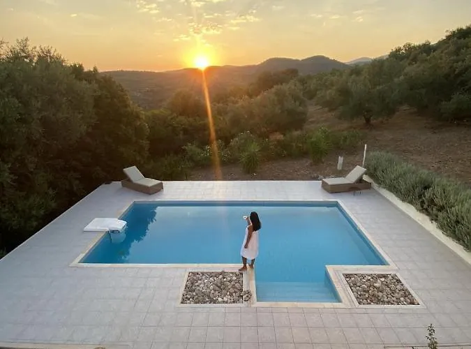 Kyparissia De Wandelboom Casa vacanze *