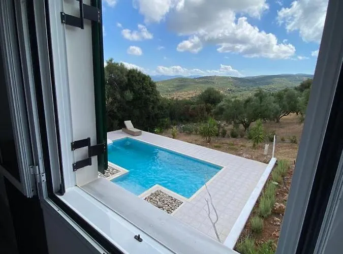 Kyparissia De Wandelboom *