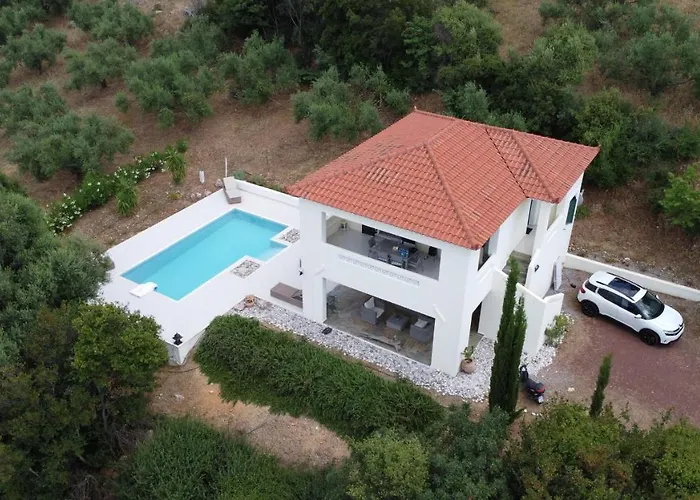 Kyparissia De Wandelboom Ferienhaus Vrises (Kiparissia)