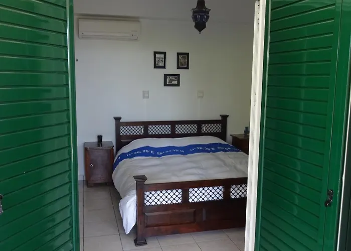 Kyparissia De Wandelboom Vrises (Kiparissia)